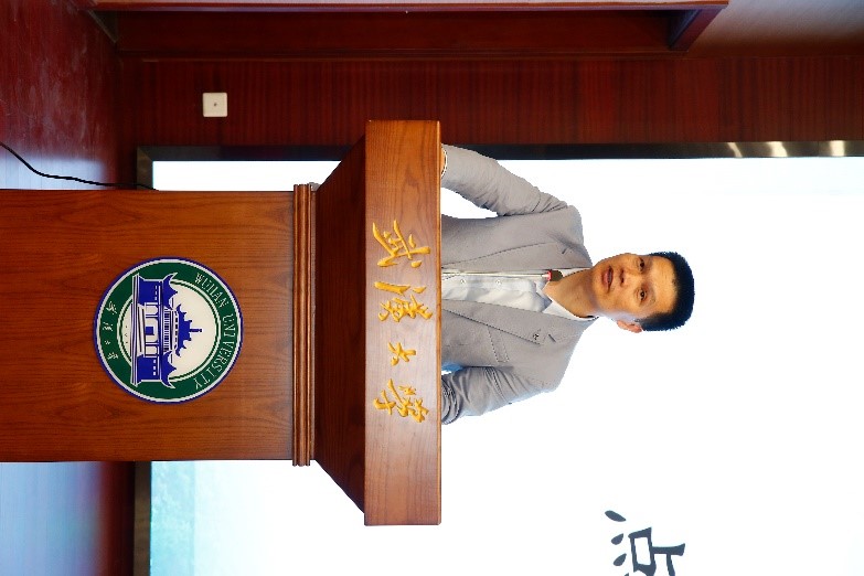 谈球吧体育app下载