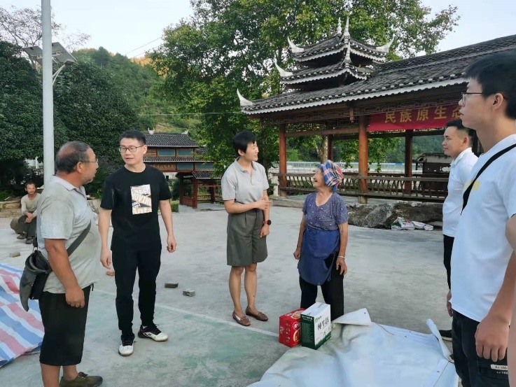谈球吧体育app下载