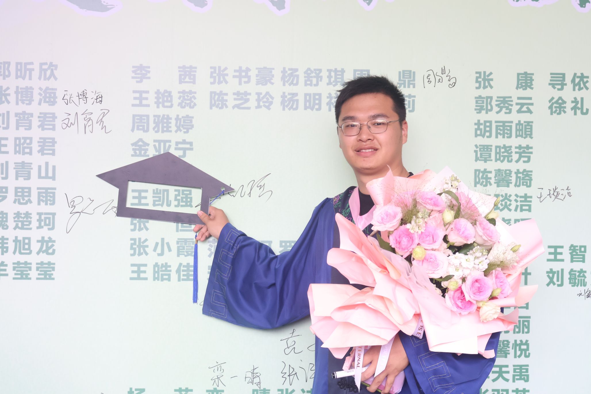 谈球吧体育app下载