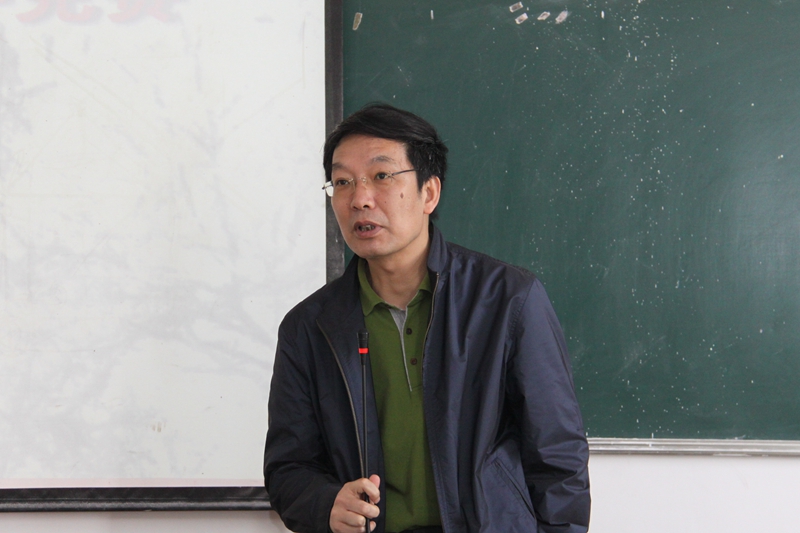 院长讲话.jpg