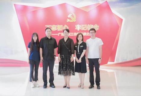 谈球吧体育app下载