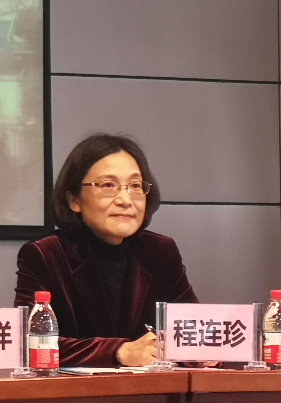 谈球吧体育app下载