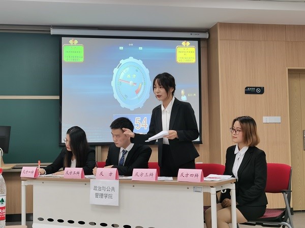 谈球吧体育app下载