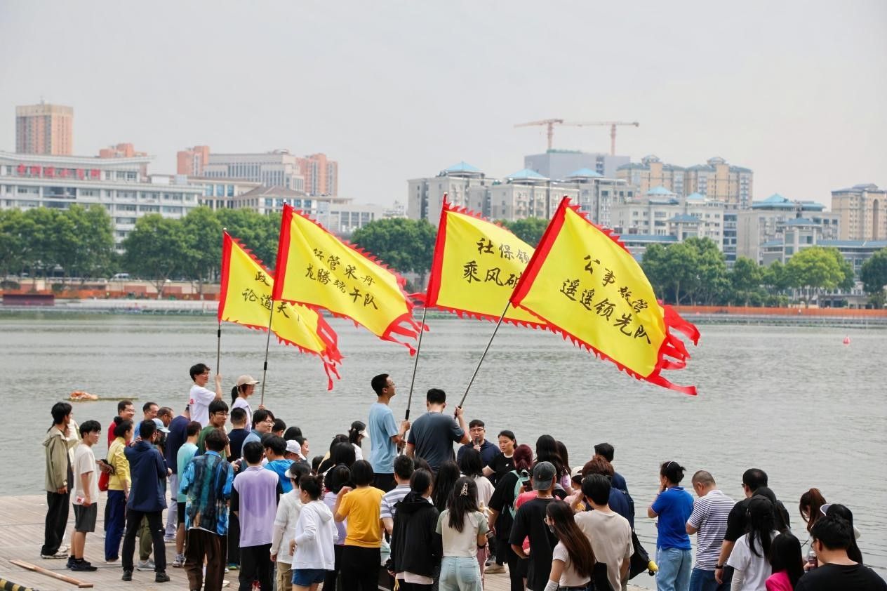 谈球吧体育app下载