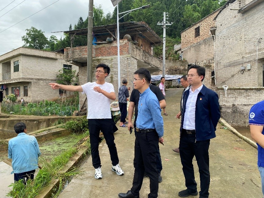 谈球吧体育app下载