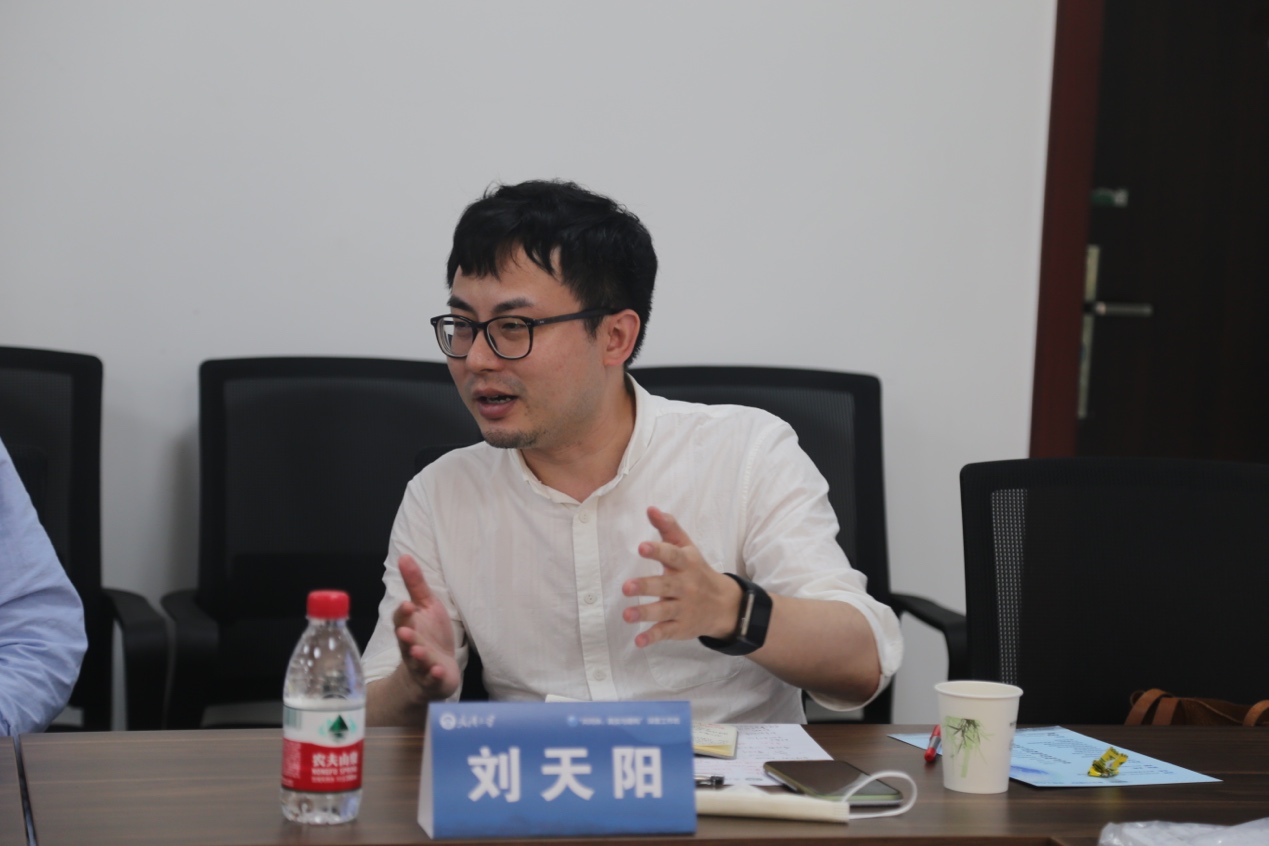 谈球吧体育app下载