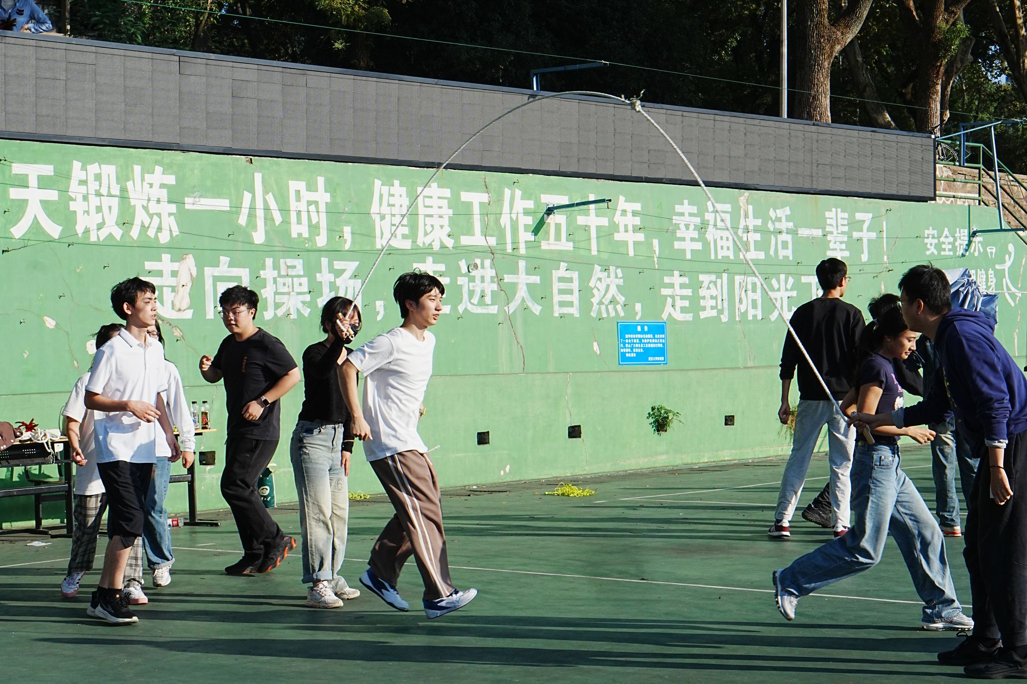 谈球吧体育app下载
