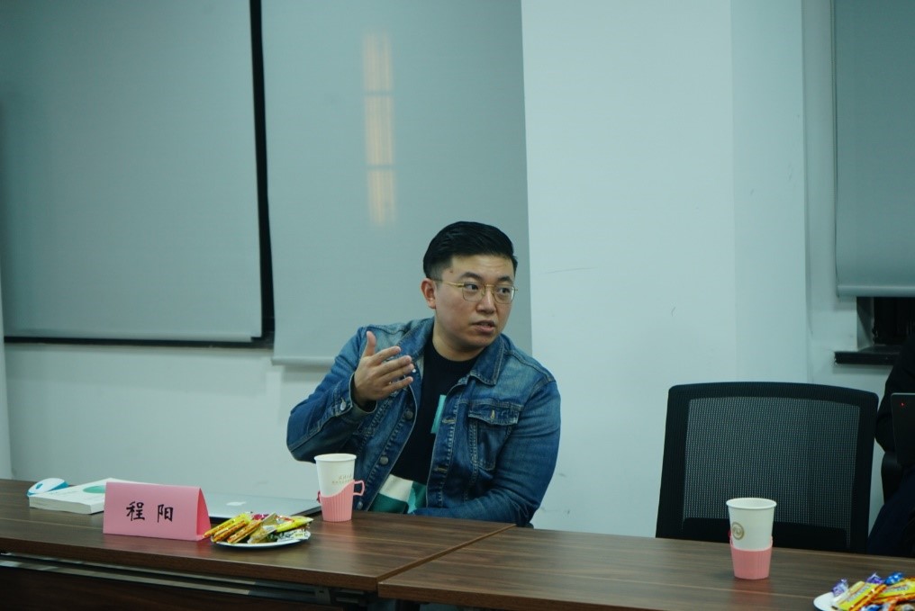 谈球吧体育app下载
