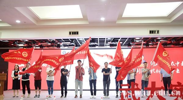谈球吧体育app下载