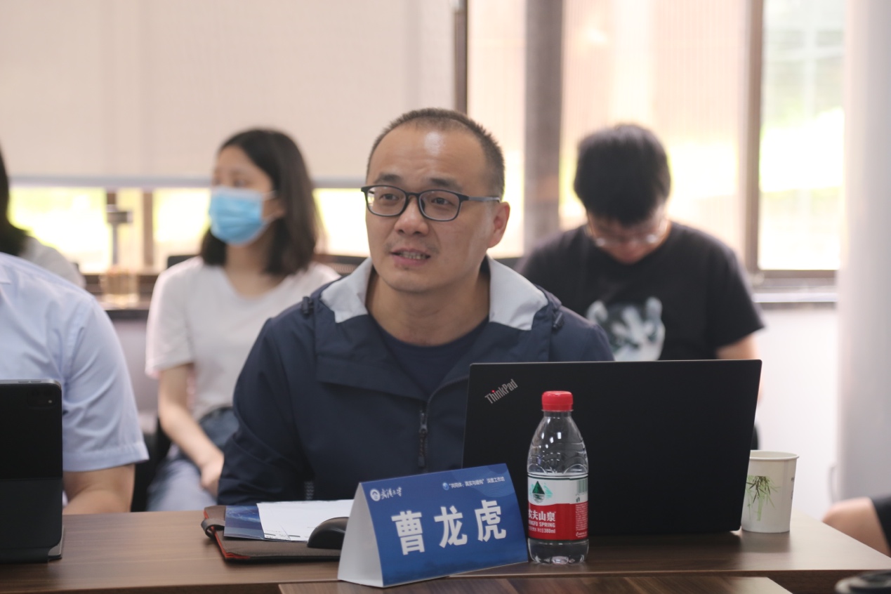 谈球吧体育app下载