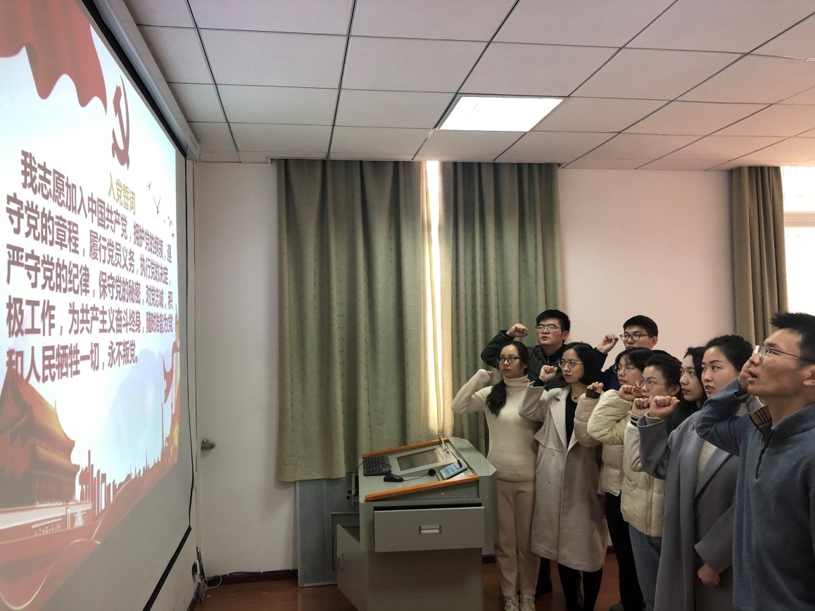 谈球吧体育app下载