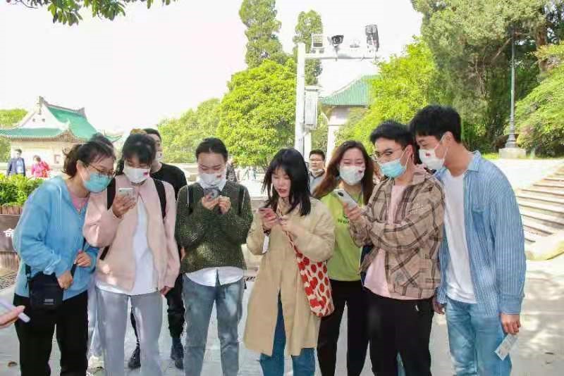 谈球吧体育app下载