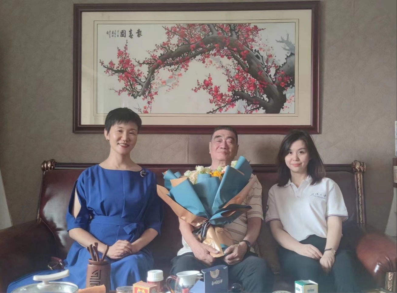 谈球吧体育app下载