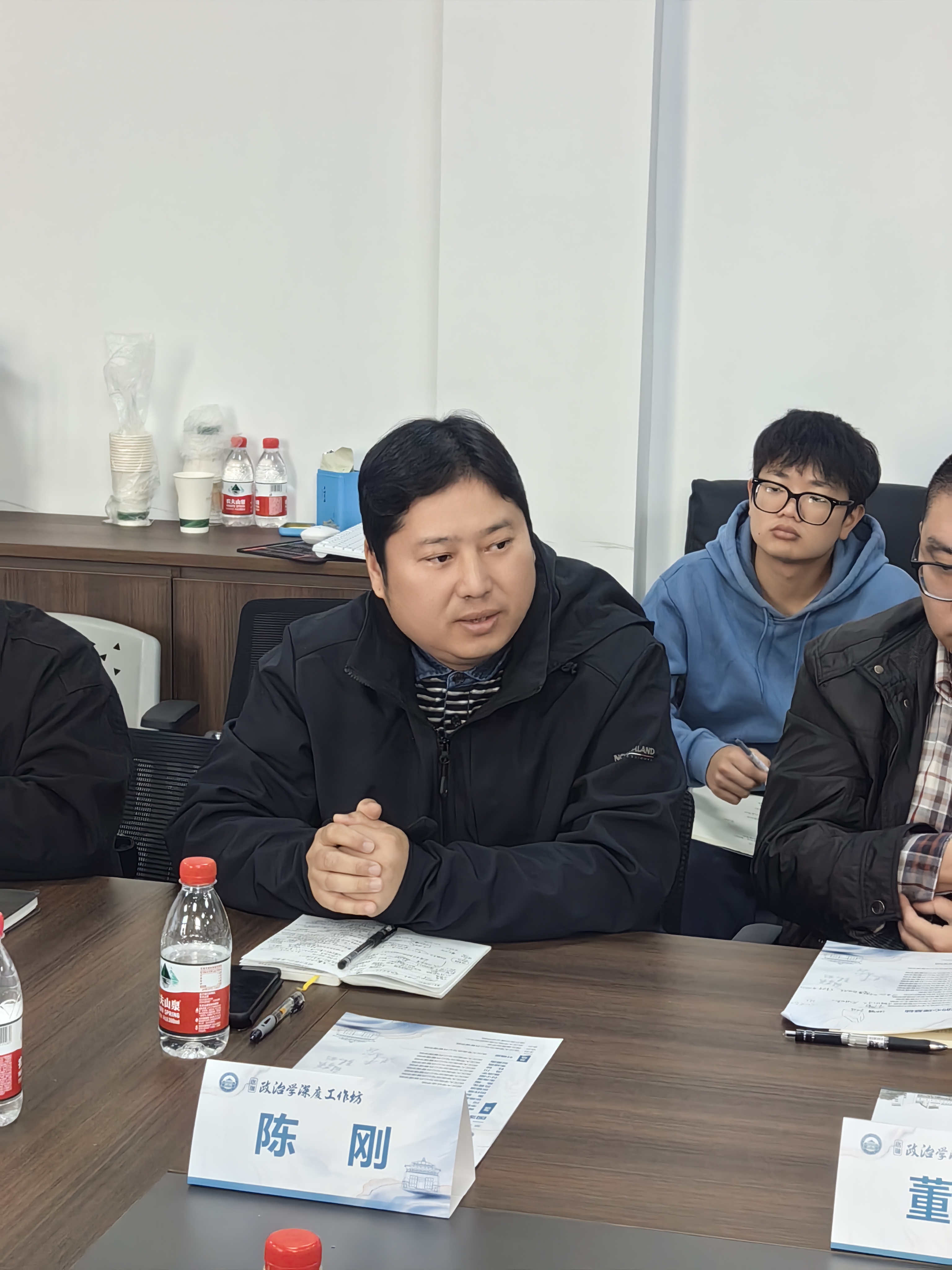 谈球吧体育app下载