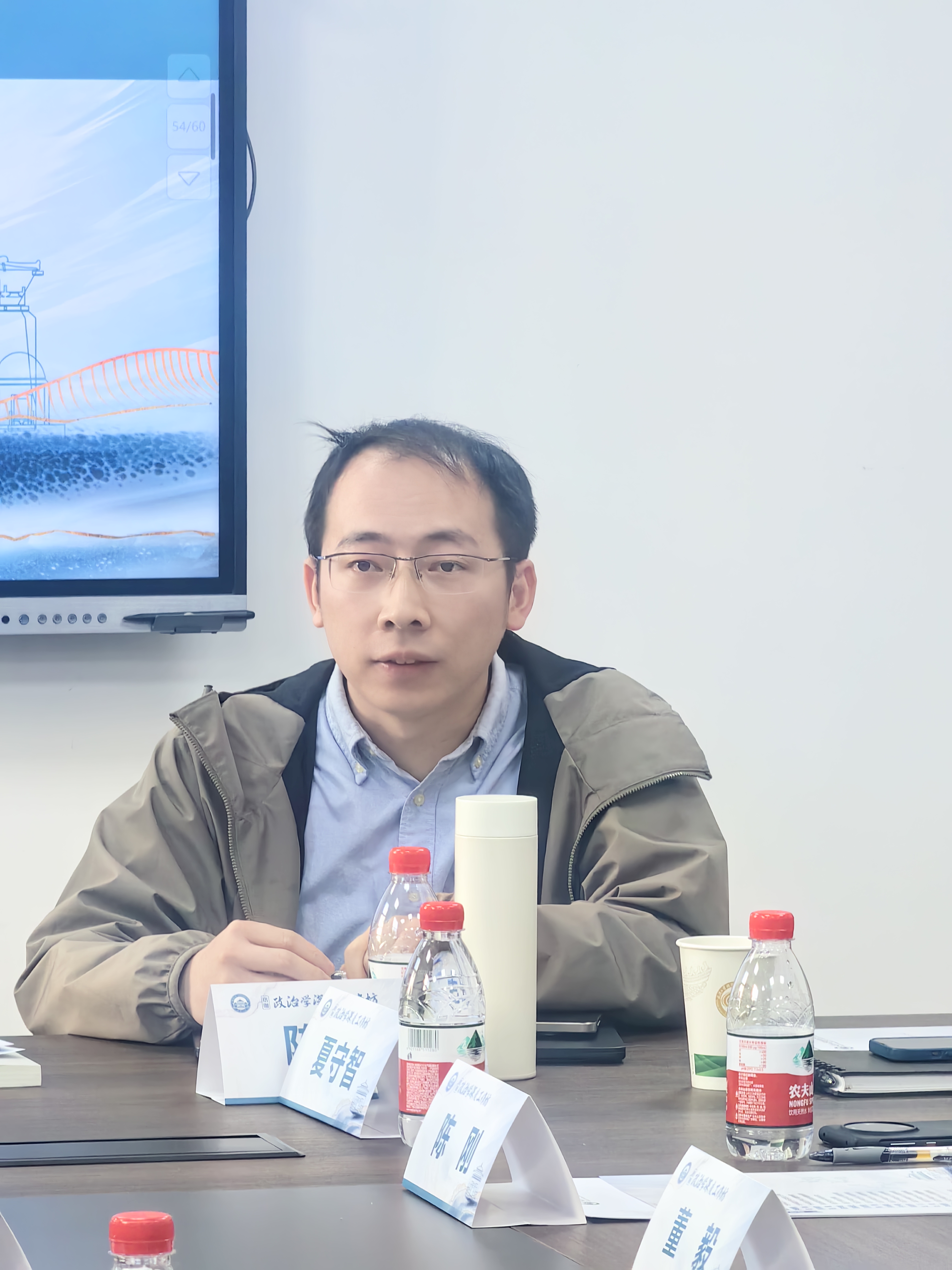 谈球吧体育app下载