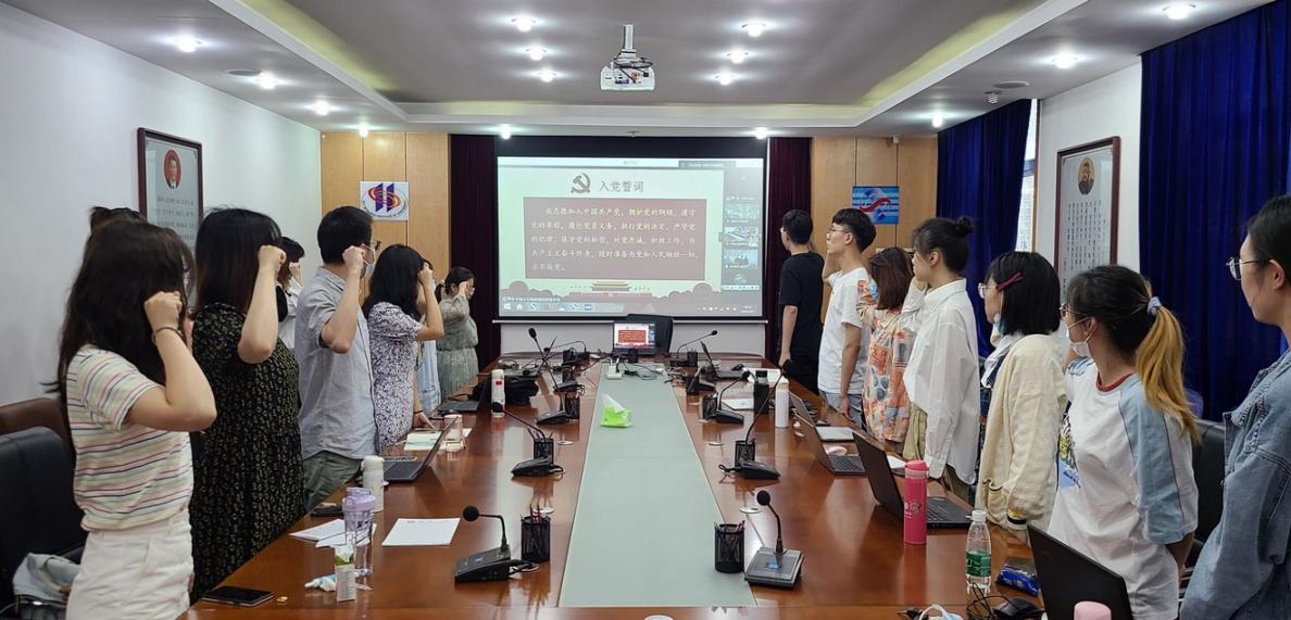 谈球吧体育app下载