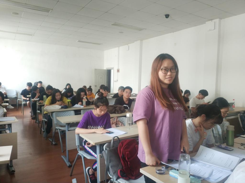 谈球吧体育app下载