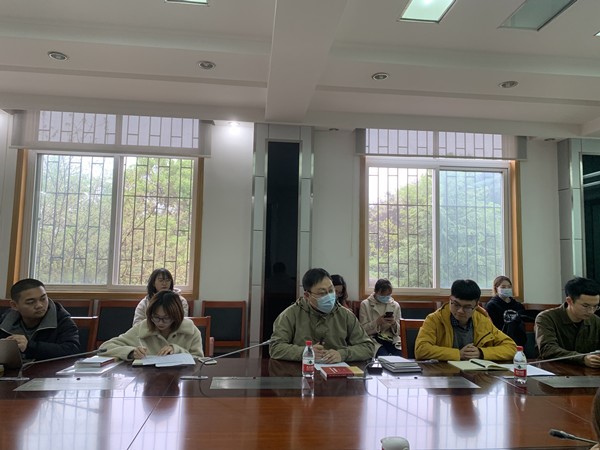 谈球吧体育app下载