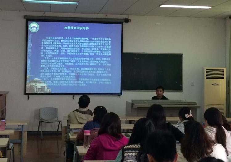 谈球吧体育app下载