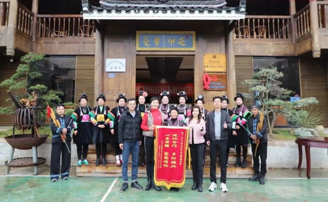谈球吧体育app下载
