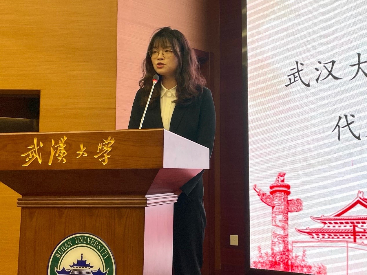 谈球吧体育app下载