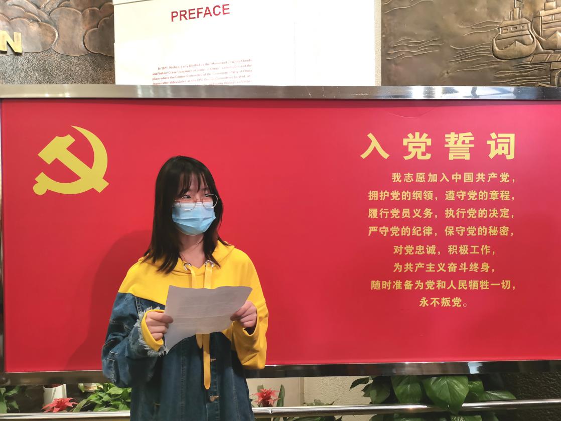 谈球吧体育app下载