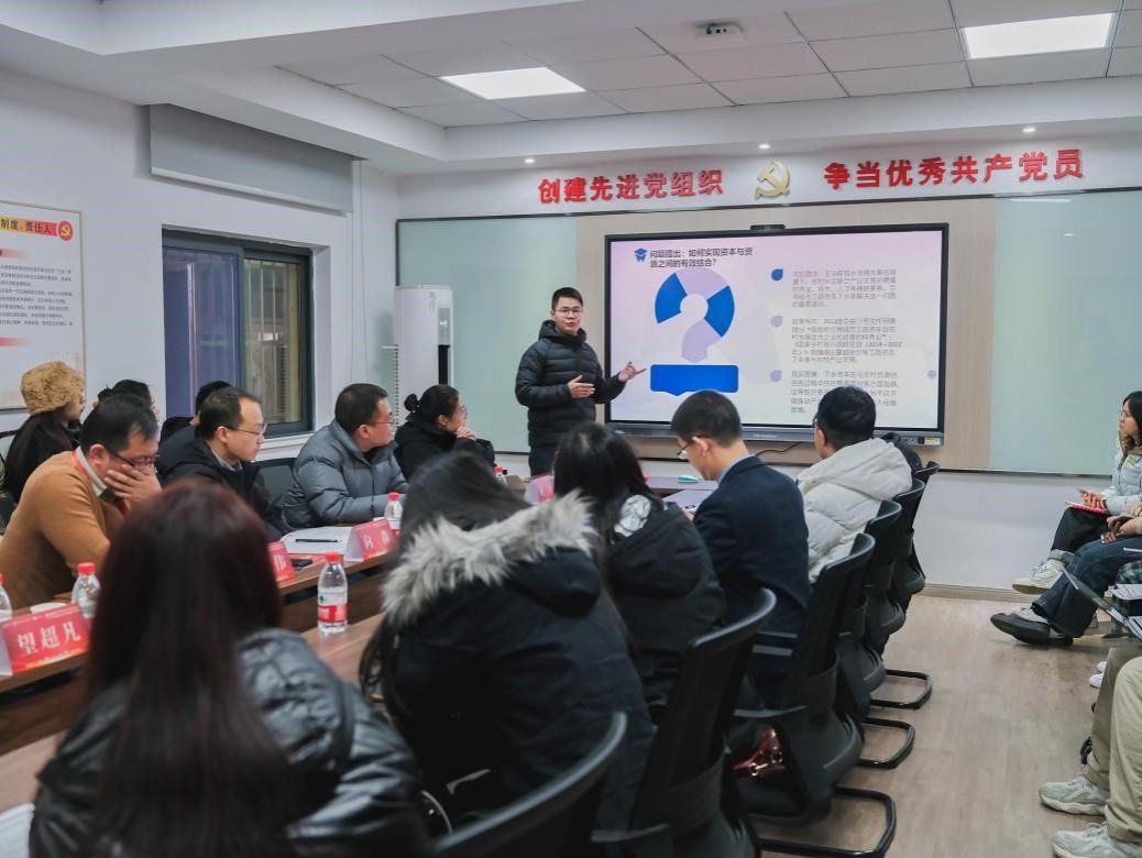 谈球吧体育app下载