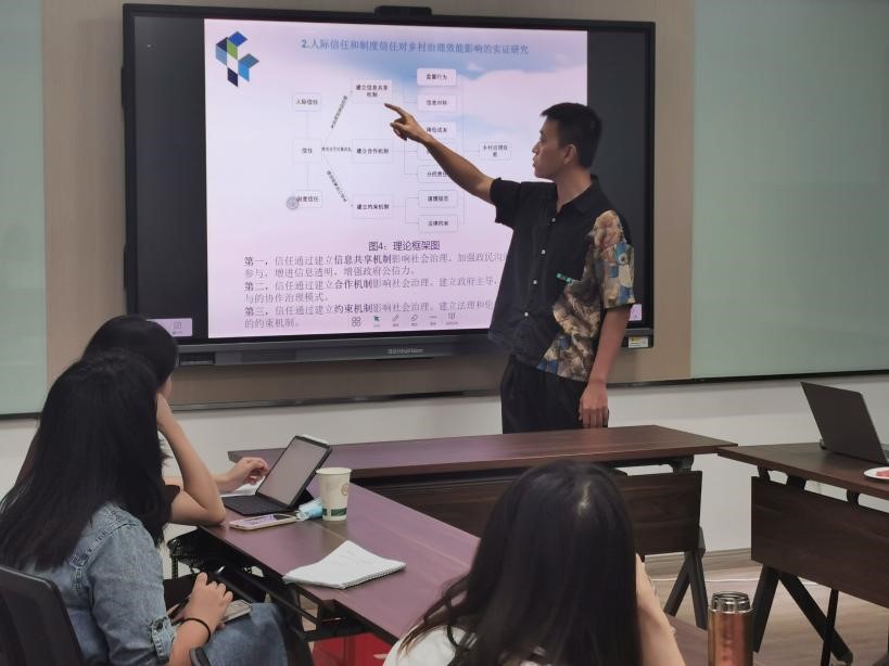 谈球吧体育app下载