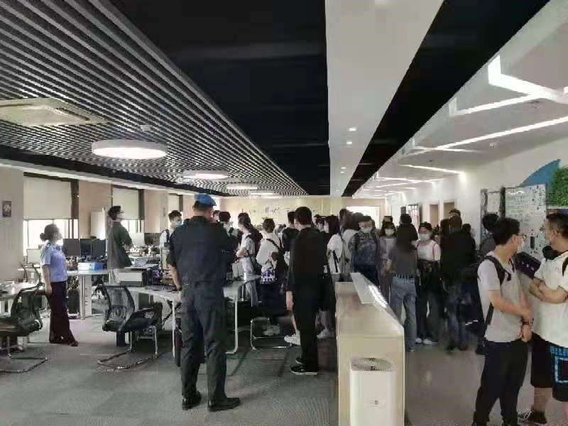 谈球吧体育app下载