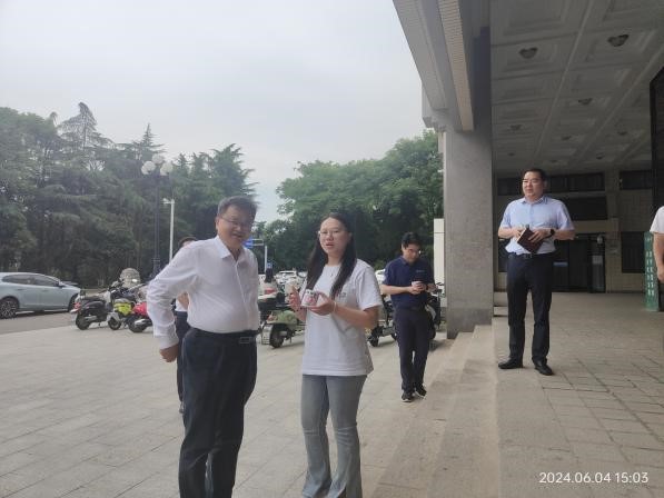 谈球吧体育app下载