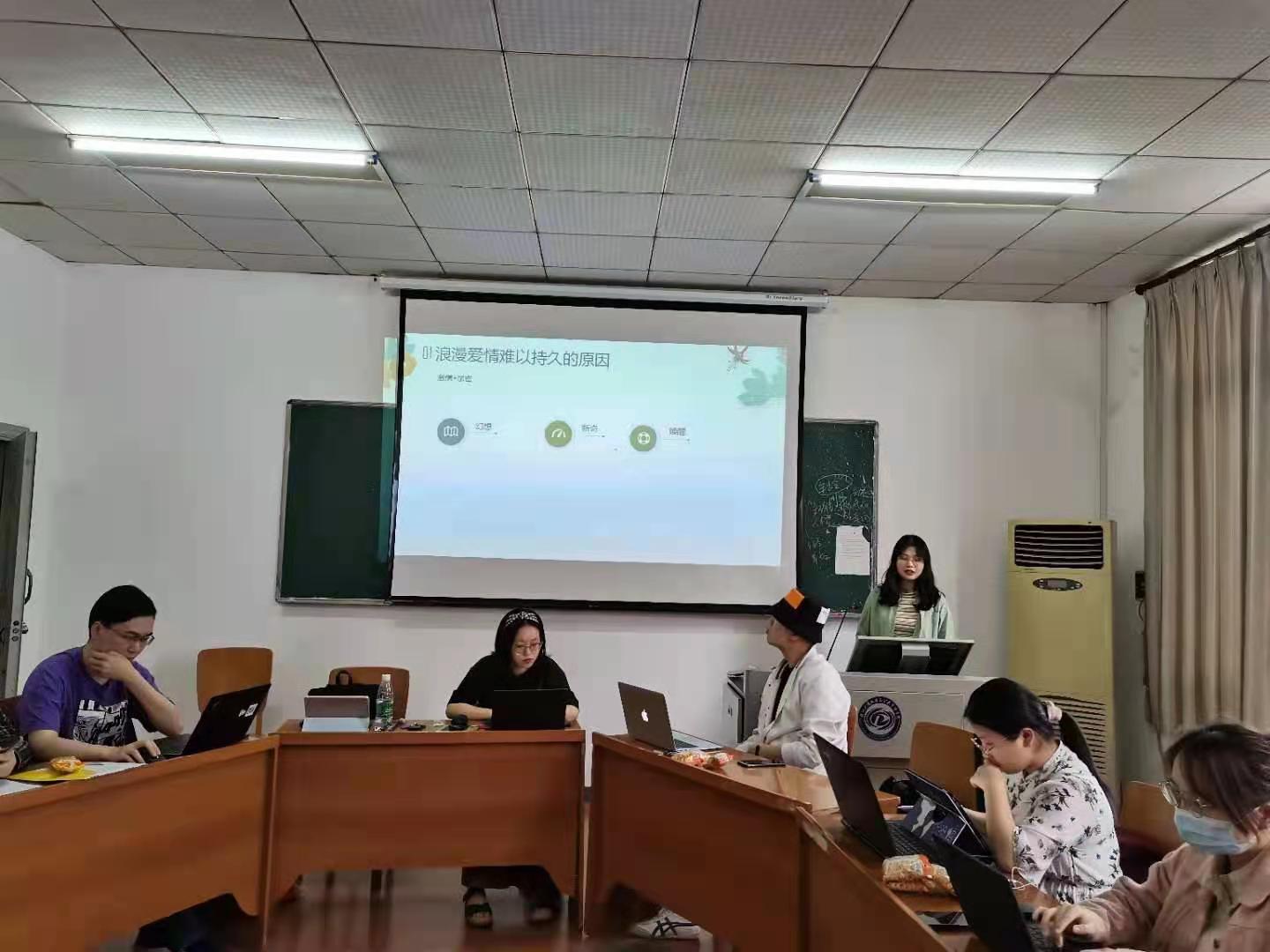 谈球吧体育app下载