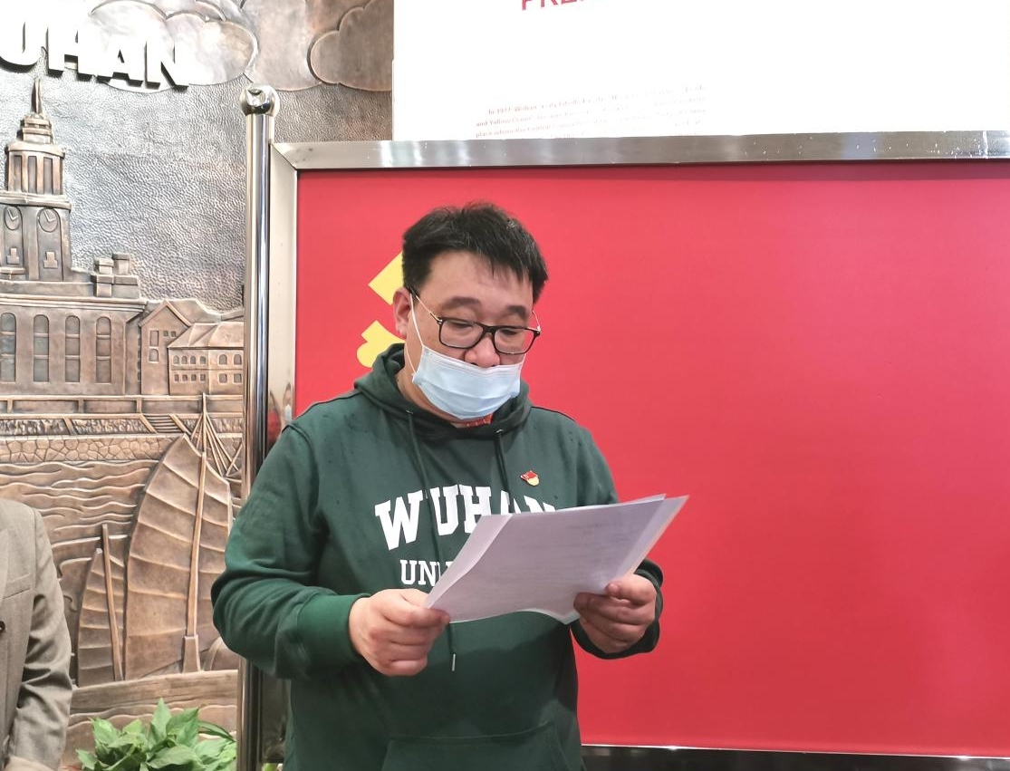 谈球吧体育app下载