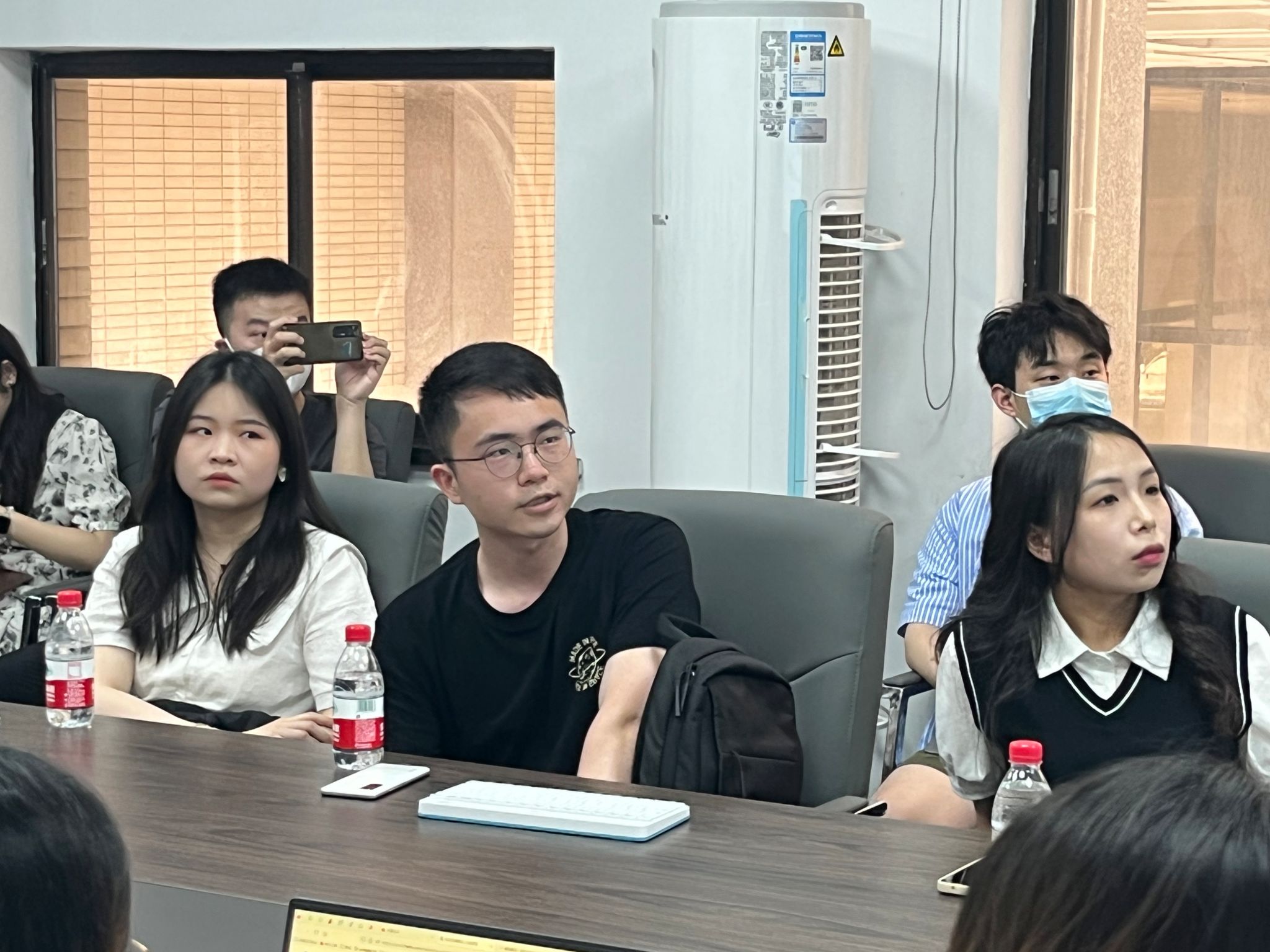 谈球吧体育app下载