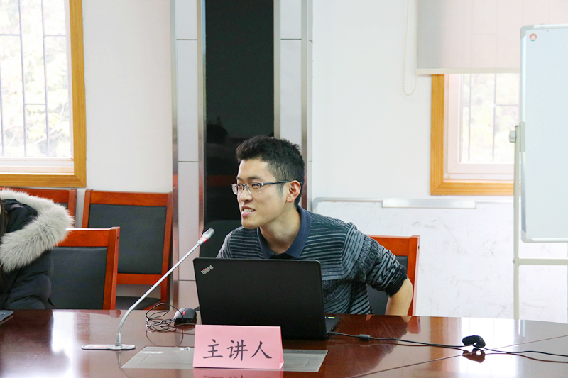 谈球吧体育app下载