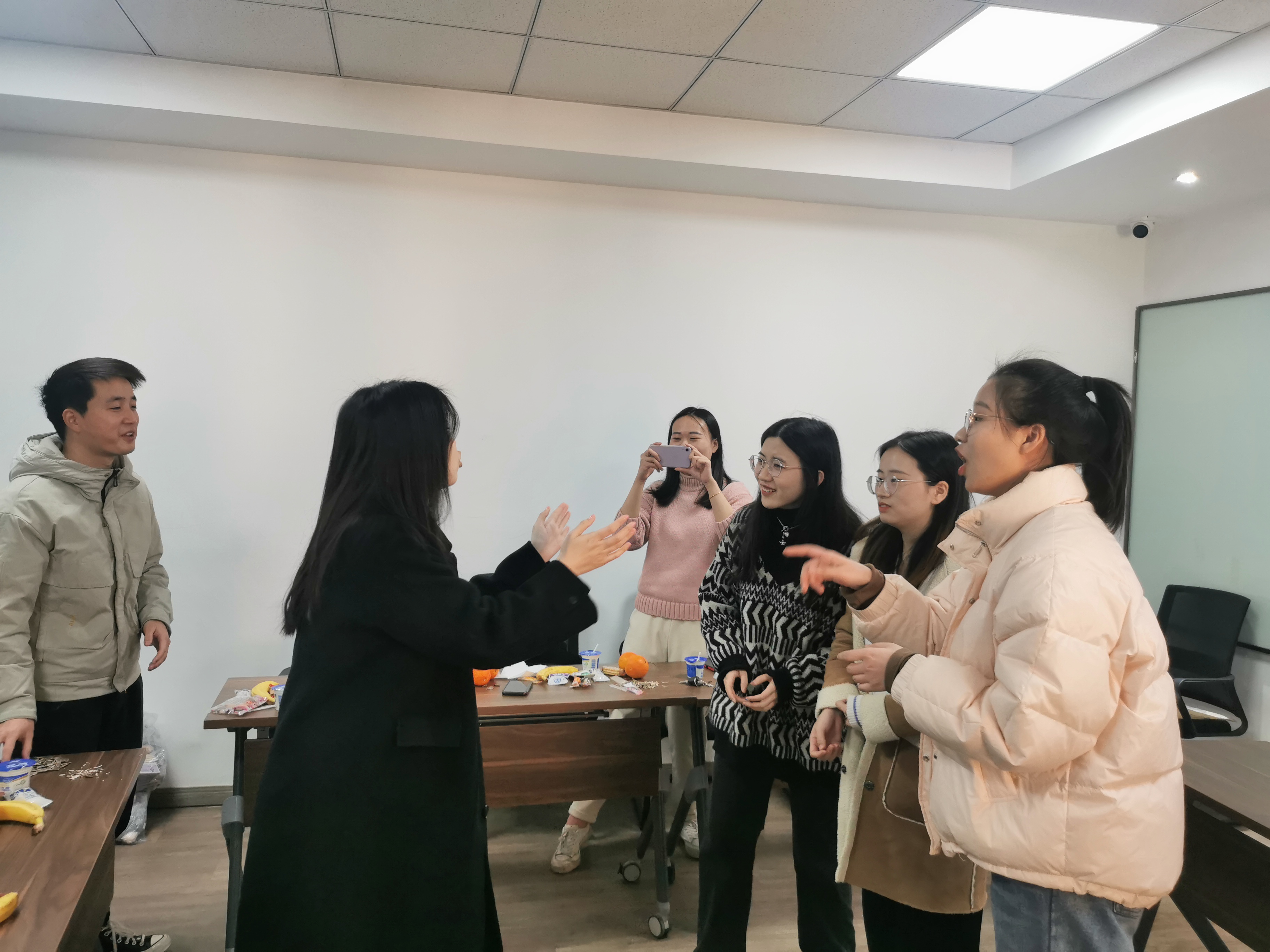 谈球吧体育app下载