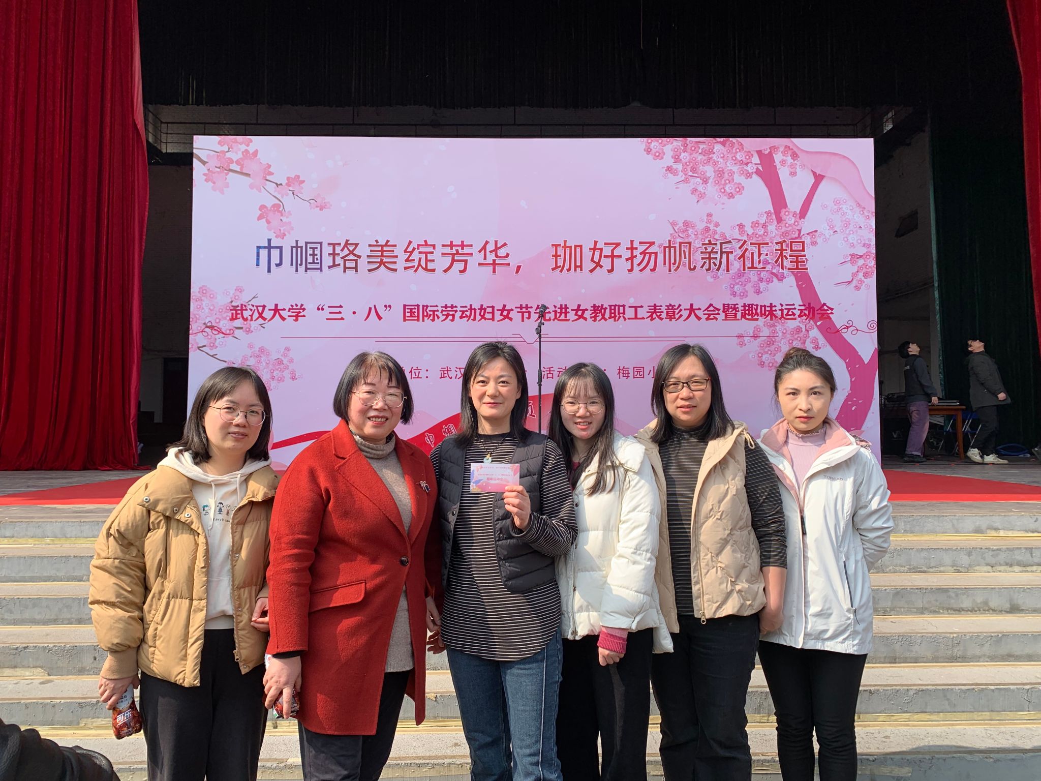 谈球吧体育app下载