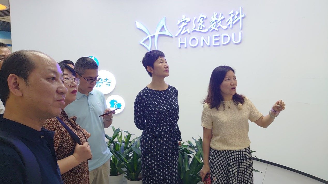 谈球吧体育app下载