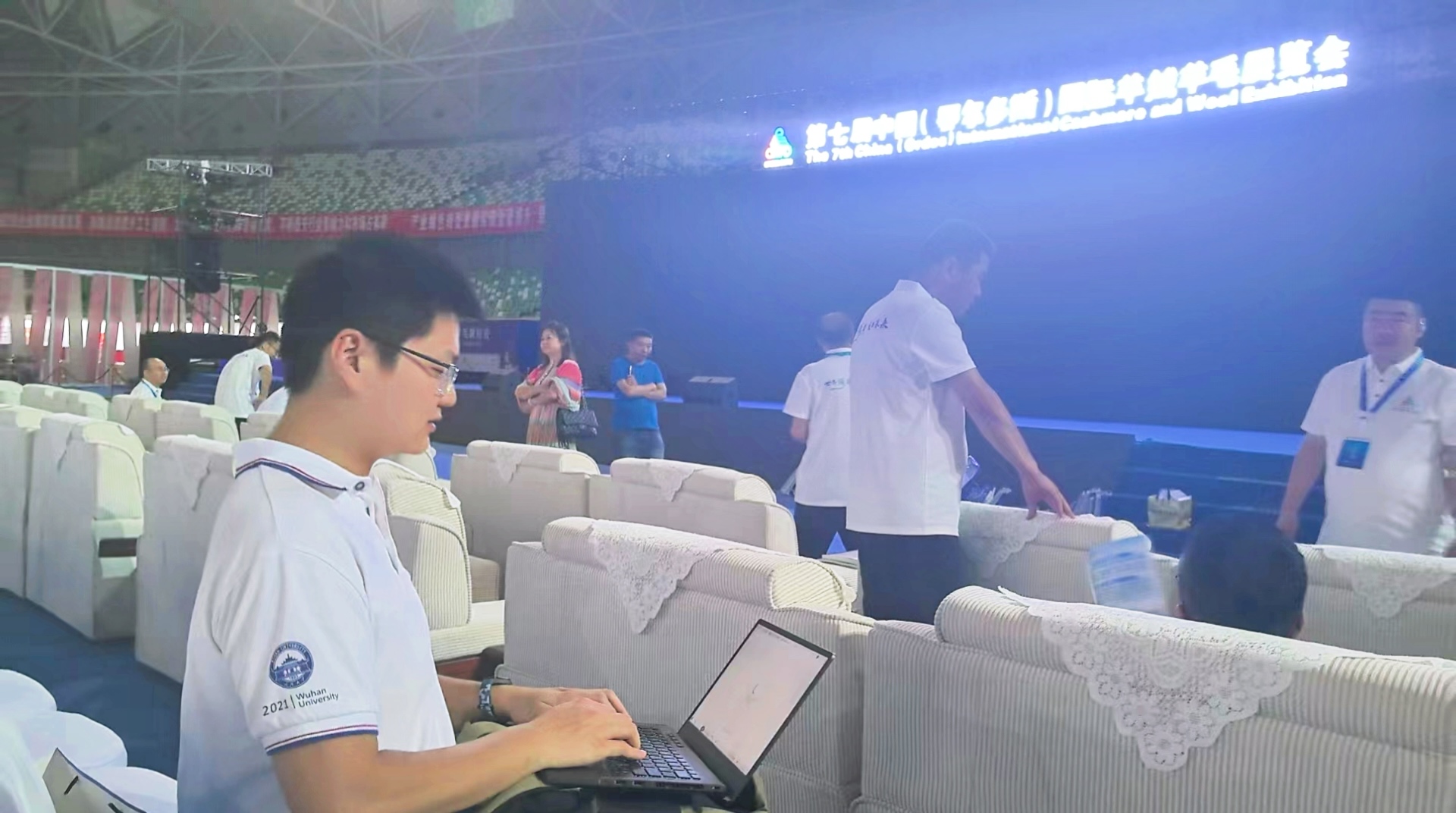谈球吧体育app下载