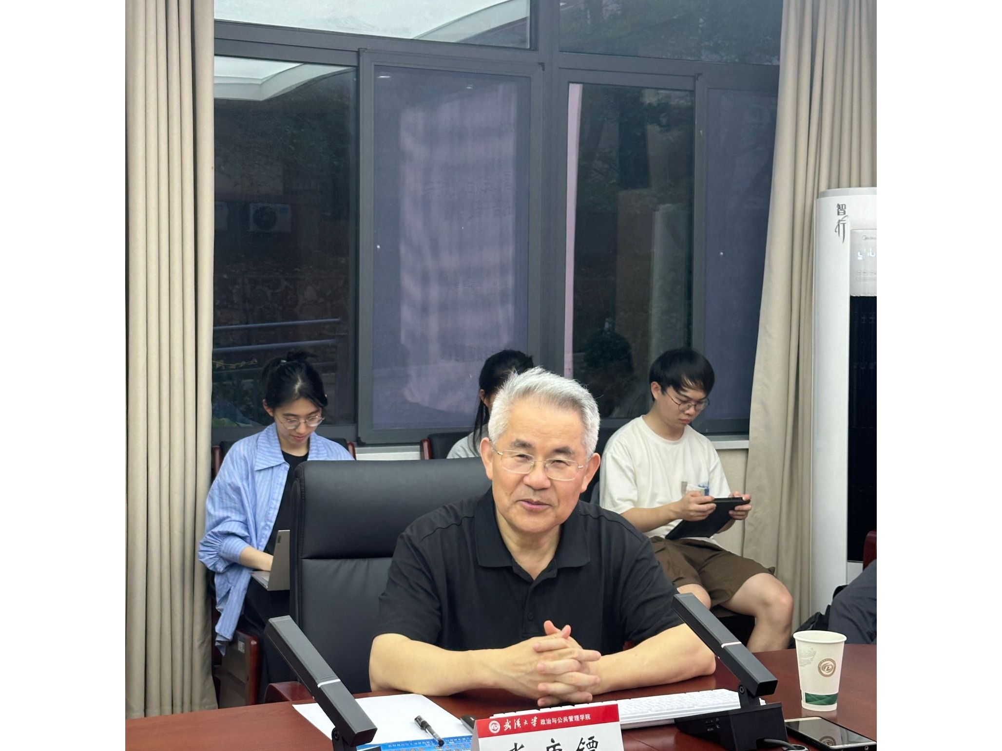 谈球吧体育app下载