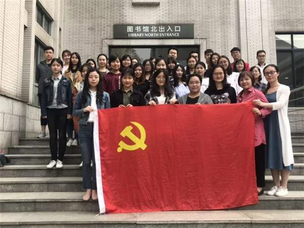 谈球吧体育app下载