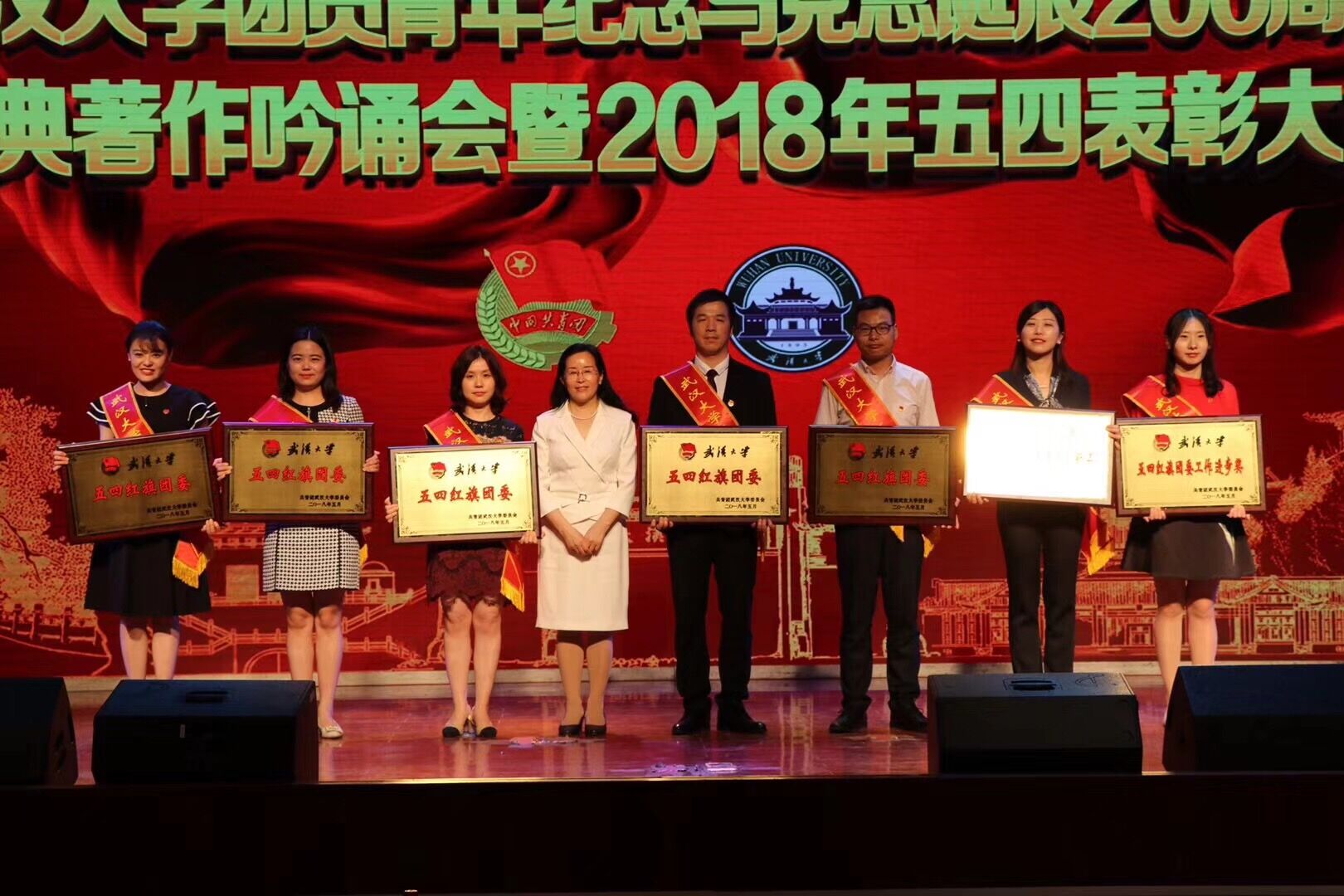 谈球吧体育app下载