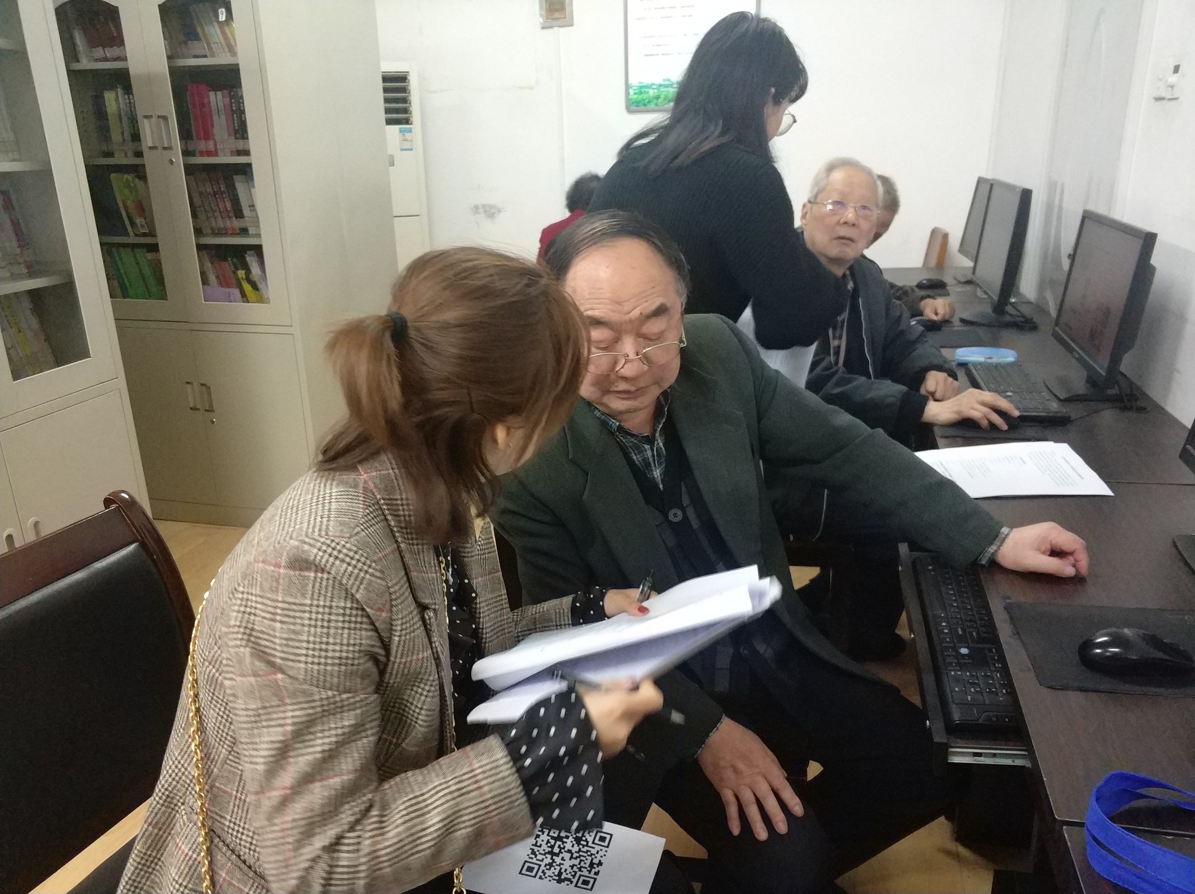 谈球吧体育app下载