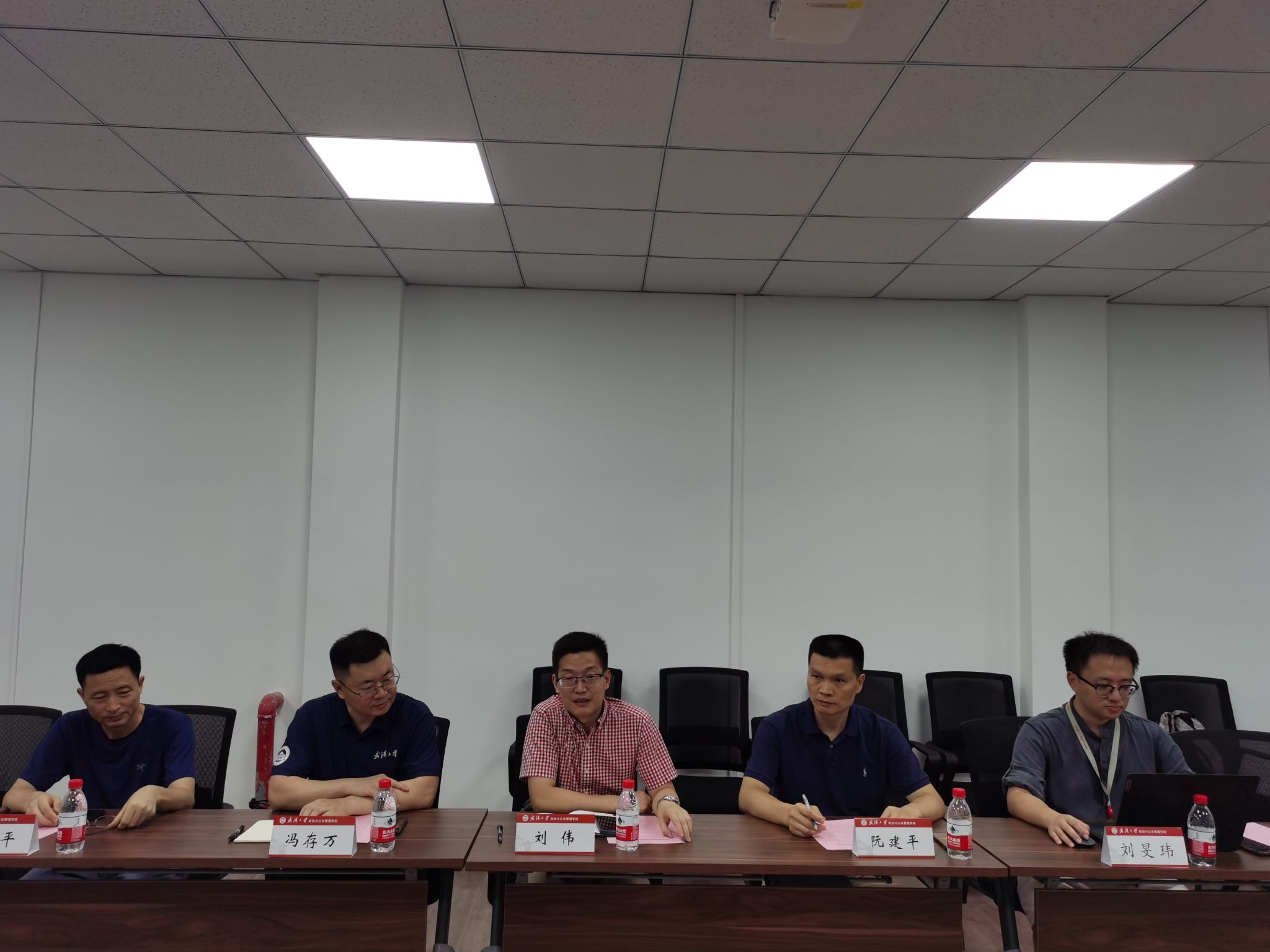 谈球吧体育app下载