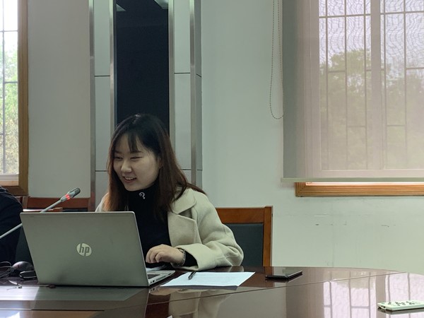 谈球吧体育app下载