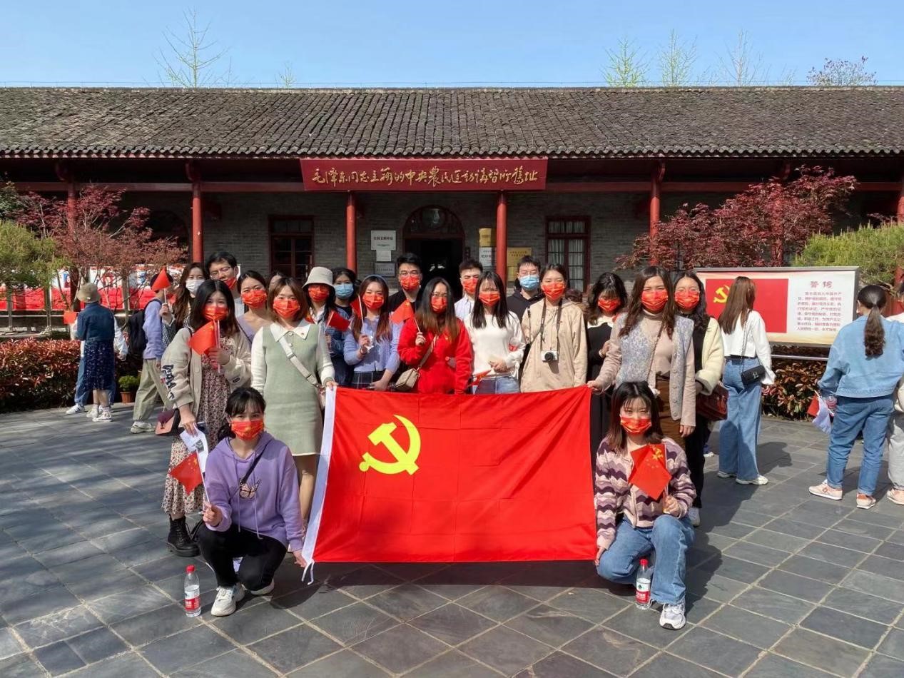 谈球吧体育app下载