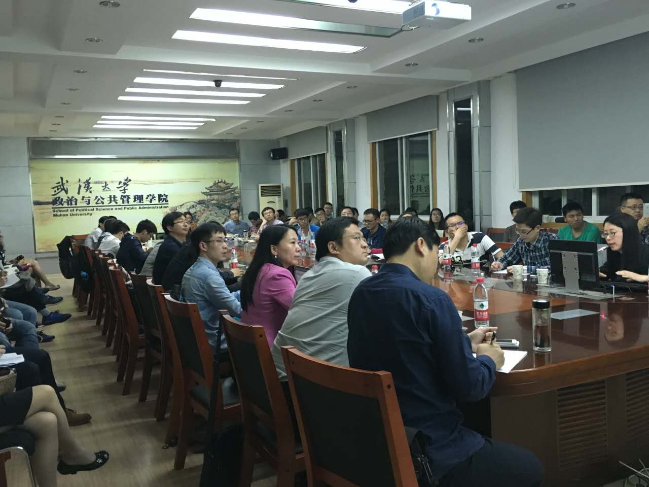 谈球吧体育app下载