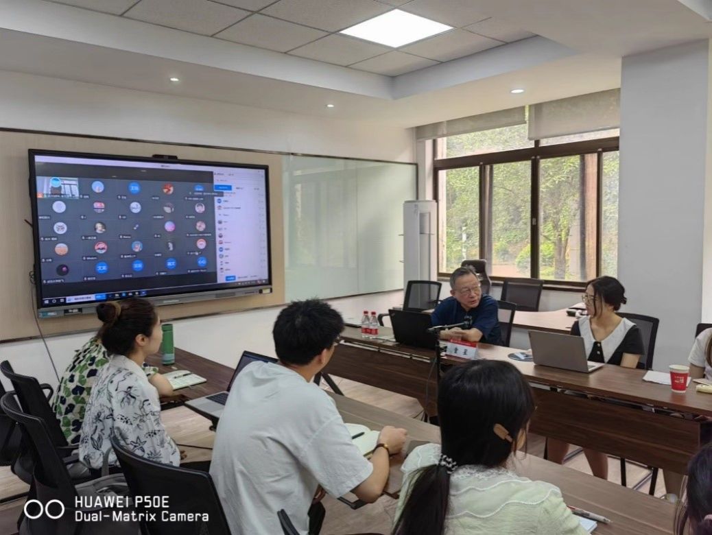 谈球吧体育app下载