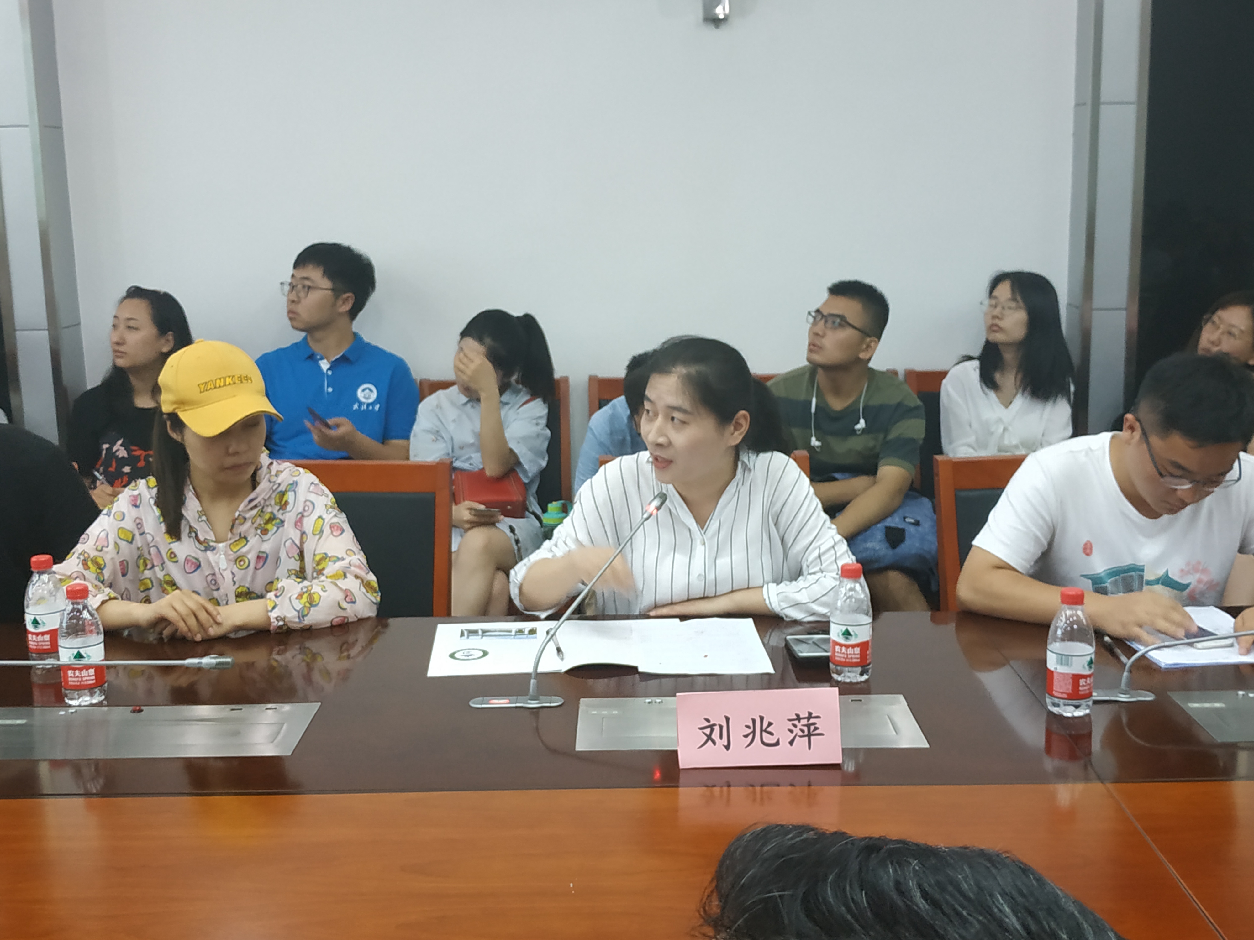 谈球吧体育app下载