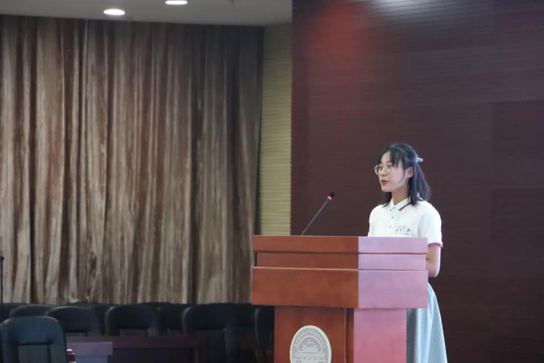 谈球吧体育app下载