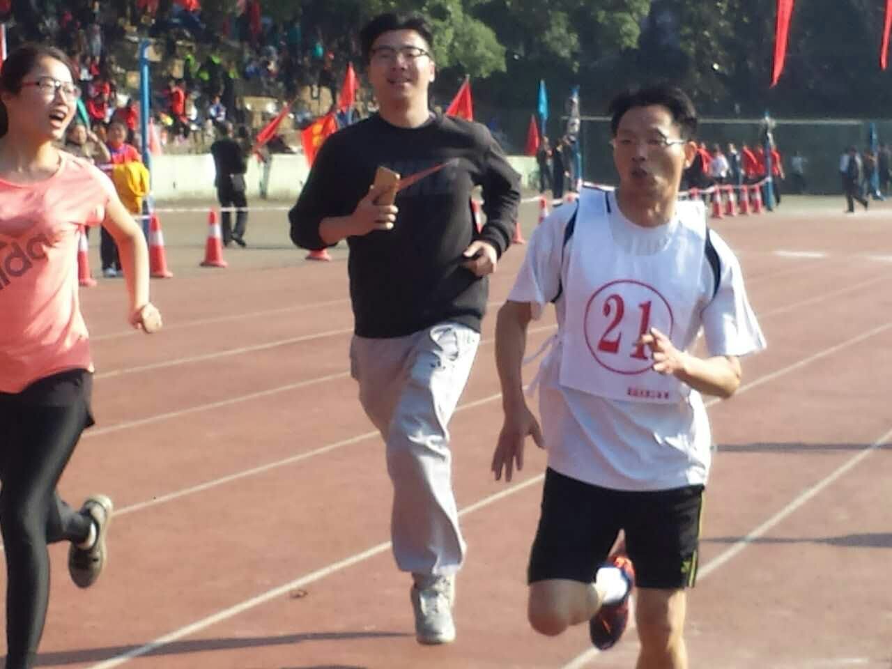 谈球吧体育app下载